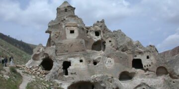 Önemli turizm merkezlerinden biri haline gelen Soğanlı Vadisi’nde ‘Karaağaç’ dizisi ekilecek.